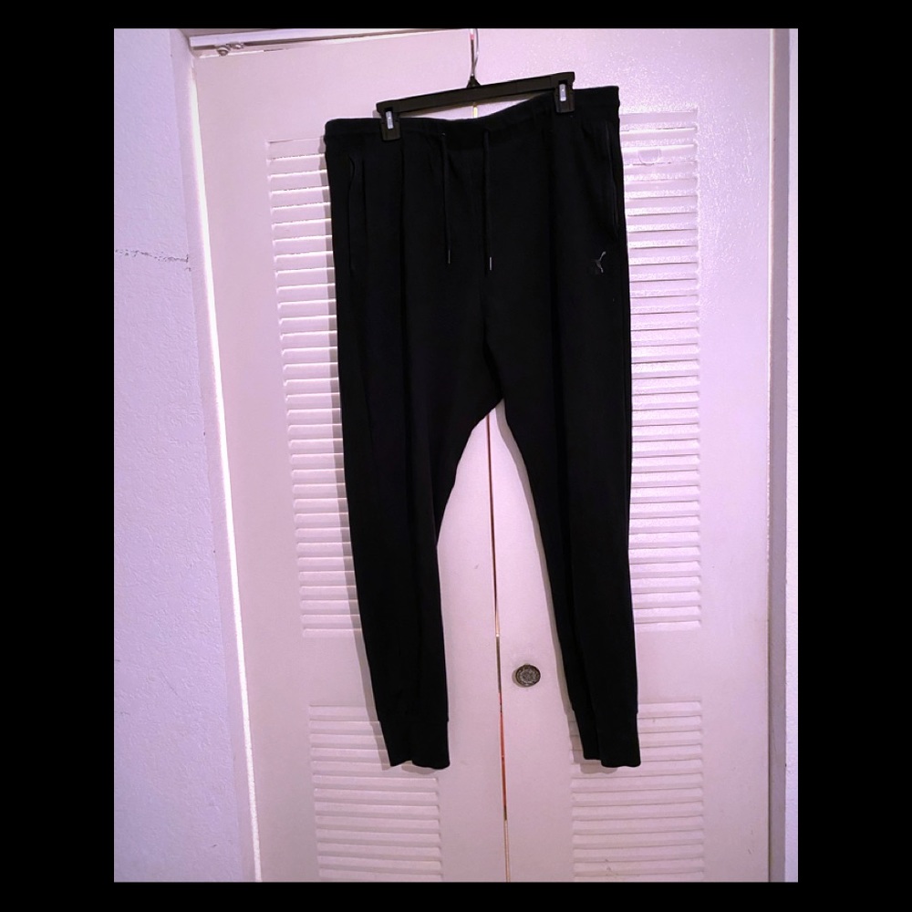 Men's joggers